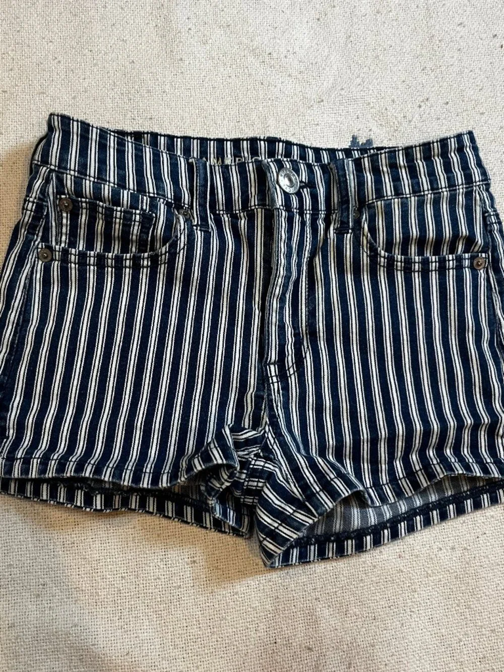 blue and white pinstripe american eagle high waisted denim cotton mini shorts